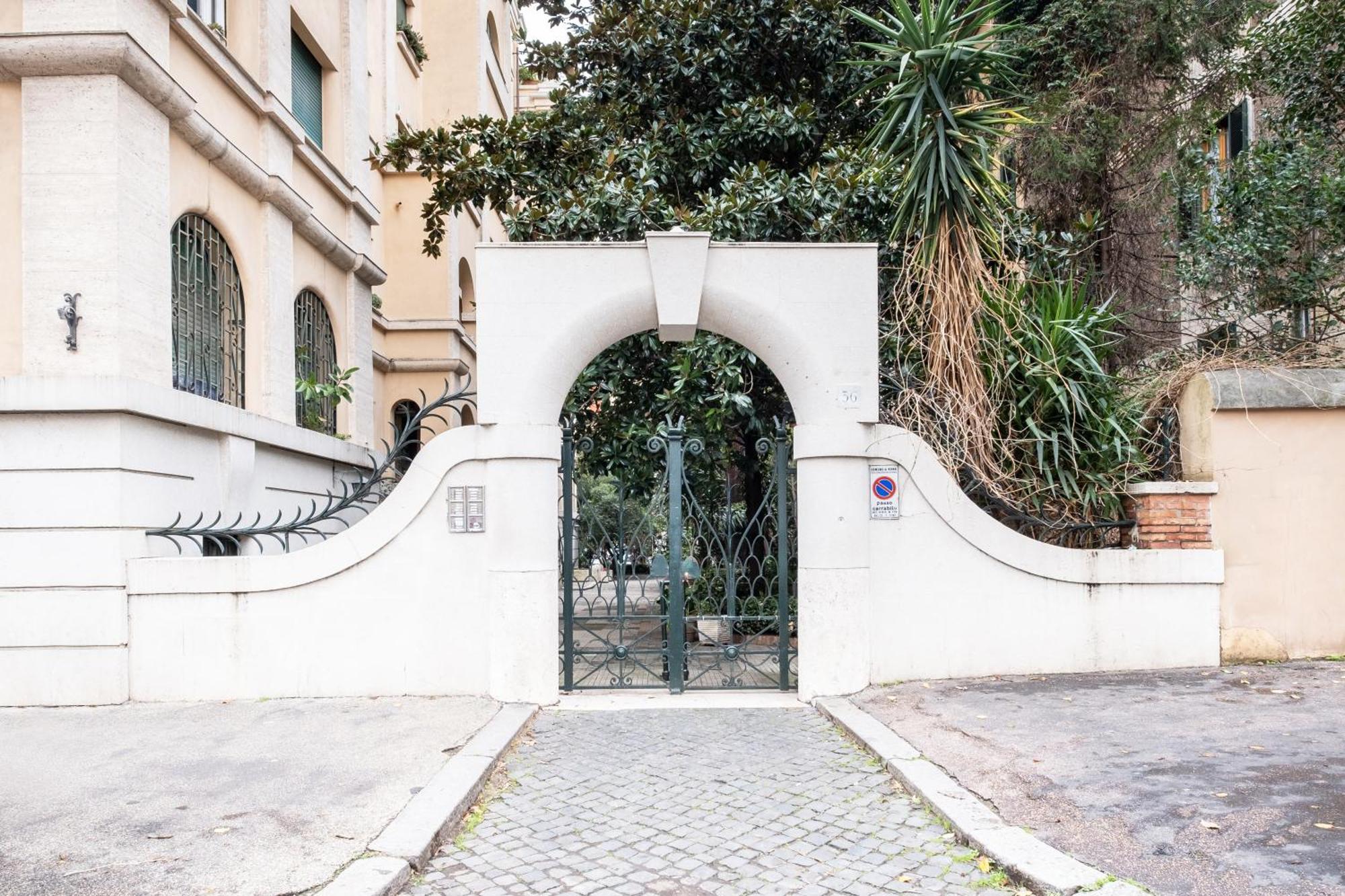 Vatican36 Guest House 로마 외부 사진